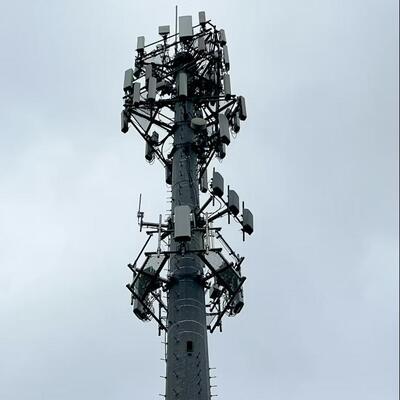 20 35M Monopole 5G Millimeter Wave Small Cell Tower Compact Design For Urban High-Density Area