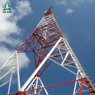 ইন্ডাস্ট্রিয়াল পার্ক 5G বেস স্টেশনের জন্য 46M লাইটনিং প্রোটেকশন 3 লেগড অ্যাঙ্গেল স্টিল টাওয়ার