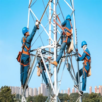 ইস্পাত ট্রাস টাওয়ার কোপযুক্ত জিএসএম কাঠামো টেলিযোগাযোগ 4 পা কোণযুক্ত ইস্পাত টাওয়ার