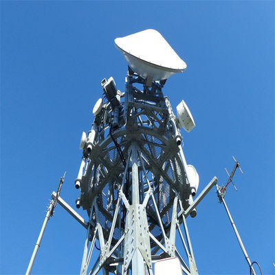 ছাদের উপরে অবস্থিত ৩ পায়ের টিউবুলার স্টিল টাওয়ার