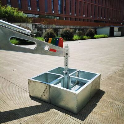 টেলিস্কোপিক ল্যাটিস টাওয়ার 15-30M গ্যালভানাইজড স্টিল ট্রাক মাউন্ট যোগাযোগ অ্যান্টেনা 40M/S বায়ু প্রতিরোধী