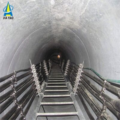 মোনোপল টাওয়ার টেকসই সিলিন্ডারিক টেলিকম টাওয়ার যা ASTM A36 এবং ASTM A572 Gr50 স্টিলের গ্রেড থেকে নির্মিত হয়