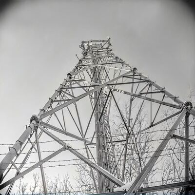 18 28 38M 3 Leg Tubular Steel Galvanized Multi Frequency Outdoor  5G 4G Wifi Tv Broadcast Communication Tower